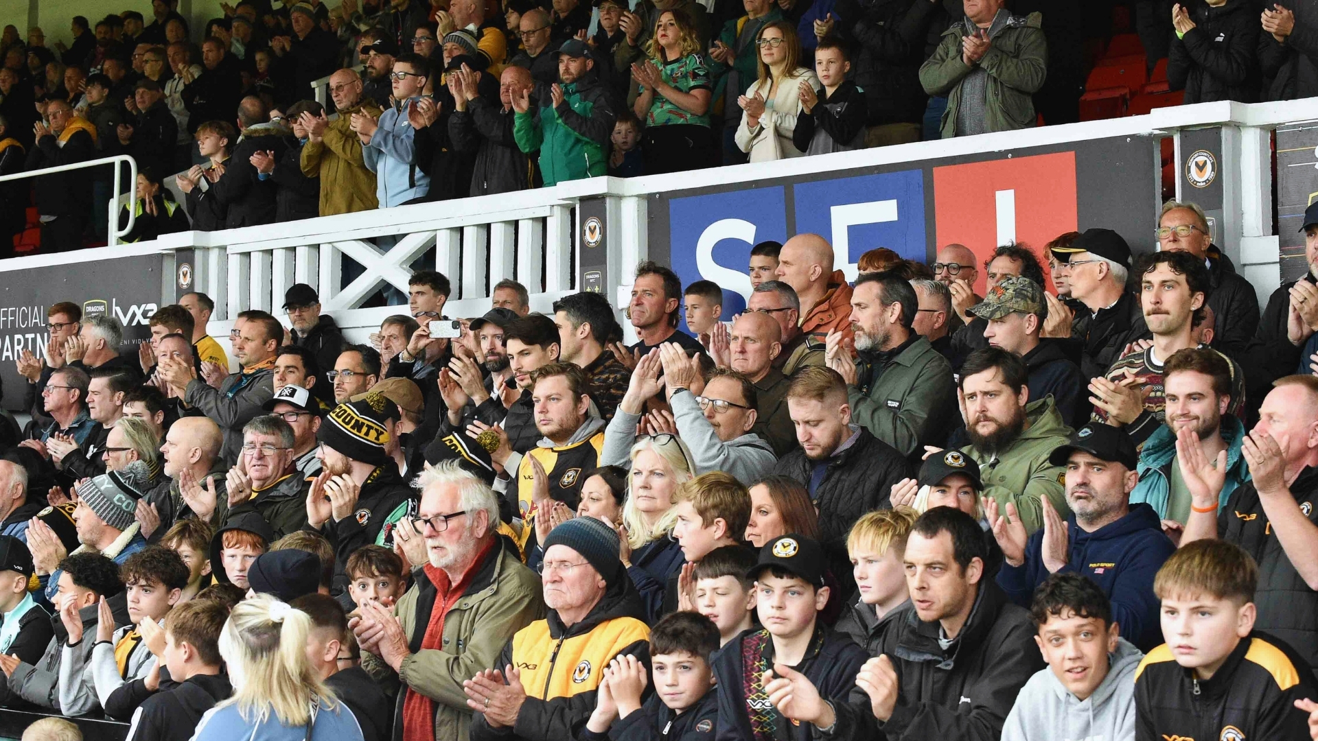 Fan Gallery Cheltenham (H)