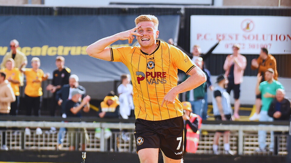 Will Evans in 23/24 Home Kit