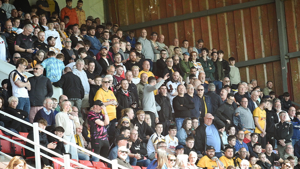 Fan Gallery | Swindon Town vs. Newport County