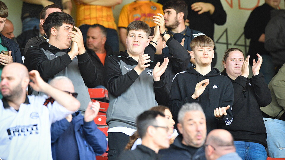Fan Gallery | Swindon Town vs. Newport County