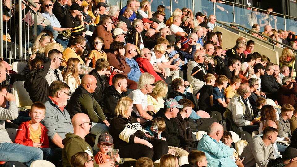 Fan Gallery | Newport County vs. Fleetwood Town 
