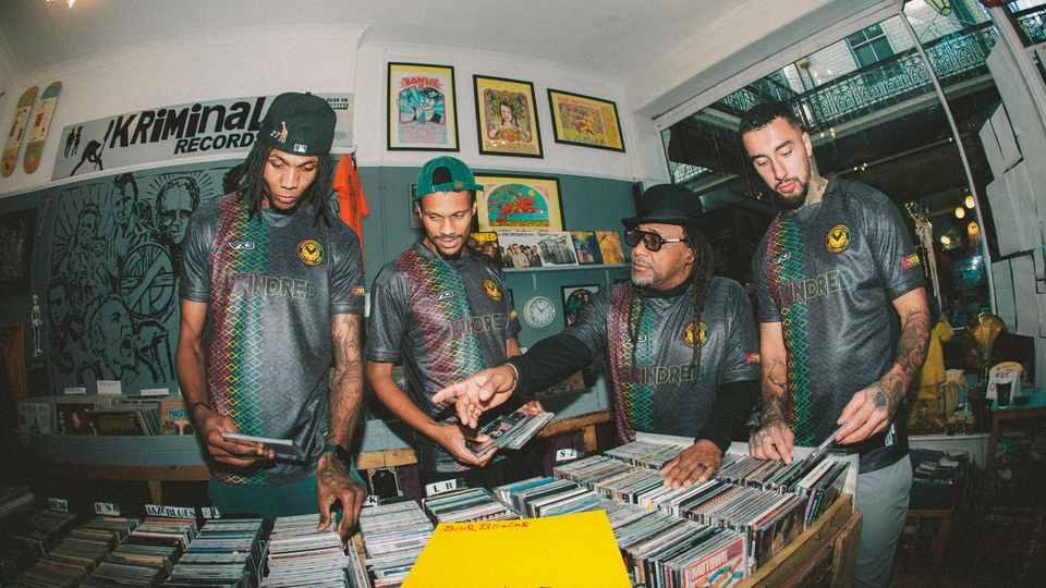 Skindred Limited Edition Kit