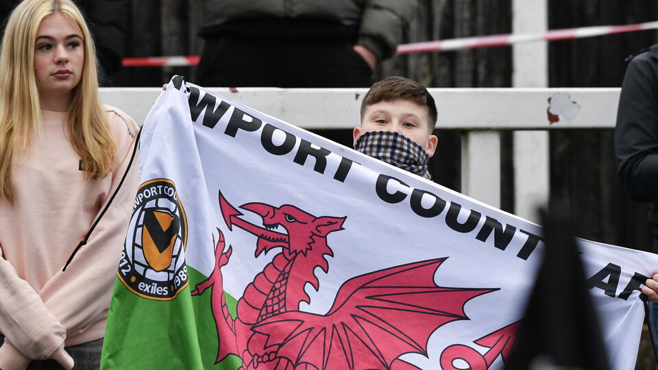Fan Gallery | Bromley vs. Newport County 