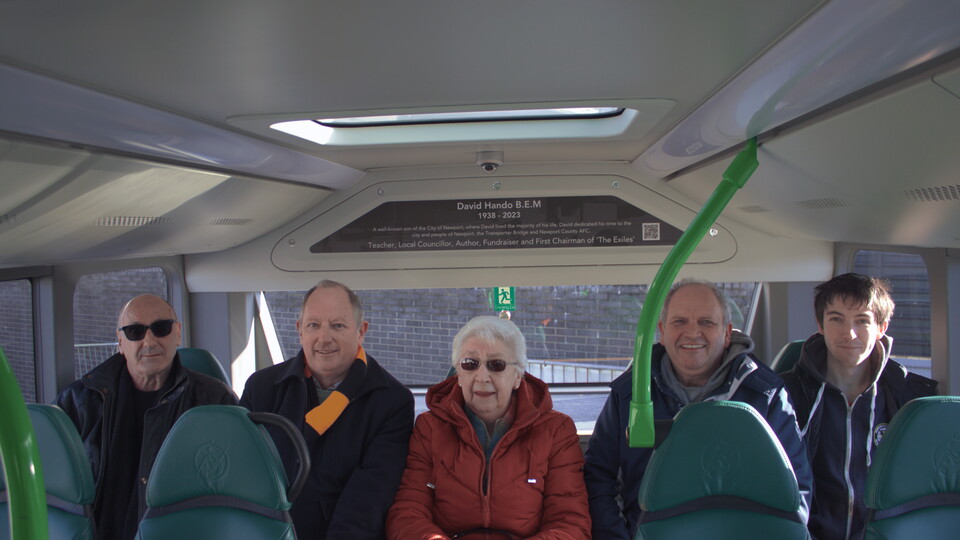 Newport Bus - David Hando