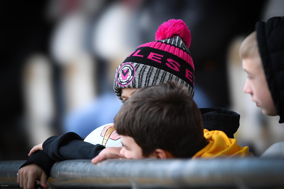 Fan Gallery | Newport County vs. Barrow AFC