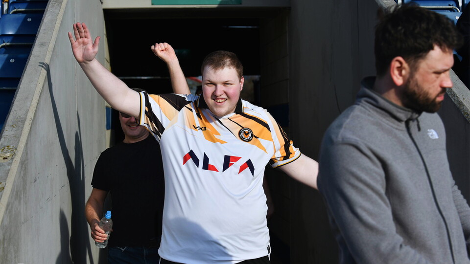 Fan Gallery Chesterfield