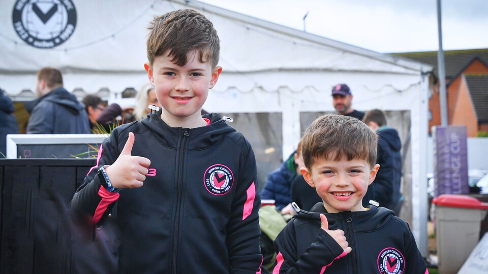 Fan Gallery Walsall (H)