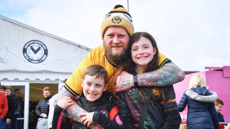 Fan Gallery Walsall (H)