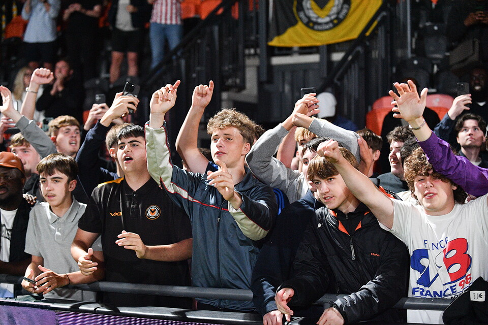 Newport-County-Barnet-Fan-Gallery-5