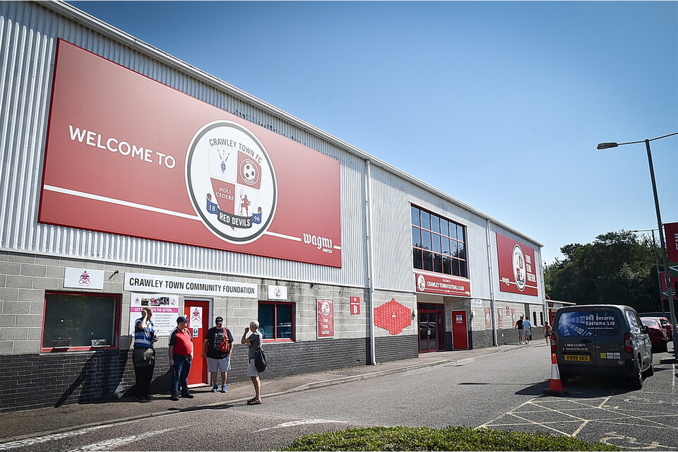 Crawley-Town-Stadium-Outside