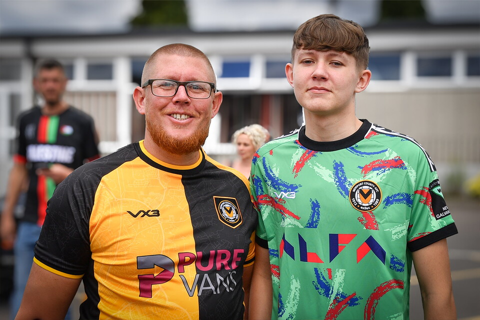 Fan-Gallery-Notts-County-10