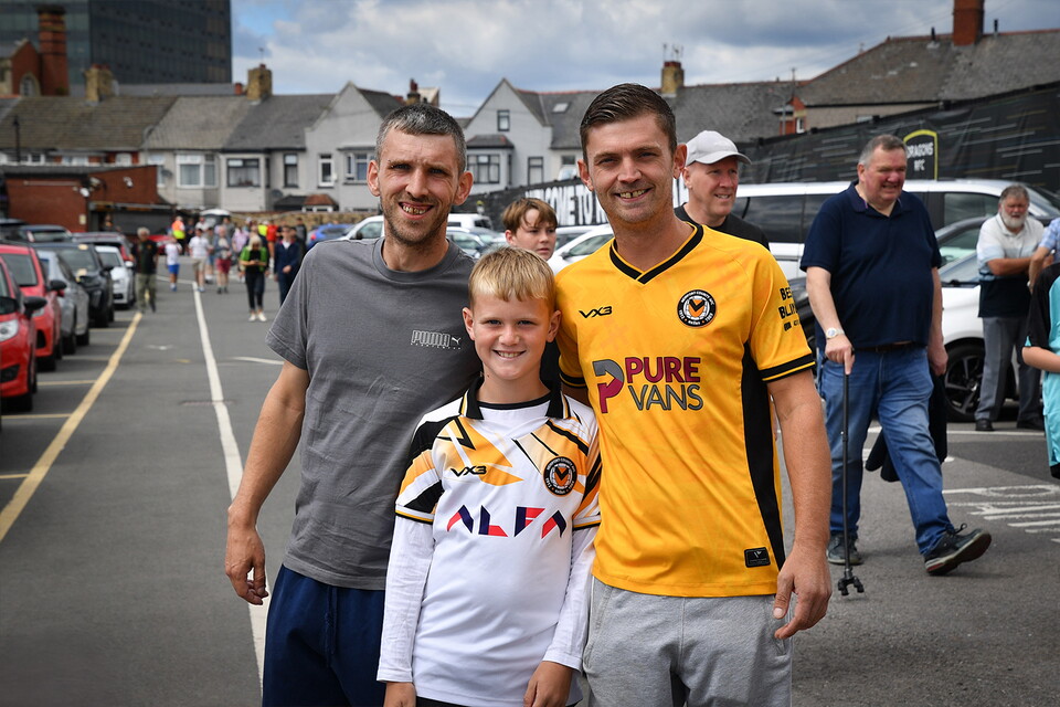 Fan-Gallery-Notts-County-11