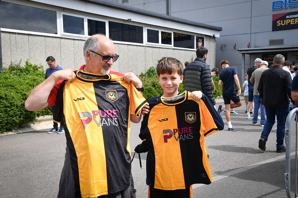 Fan-Gallery-Notts-County-12