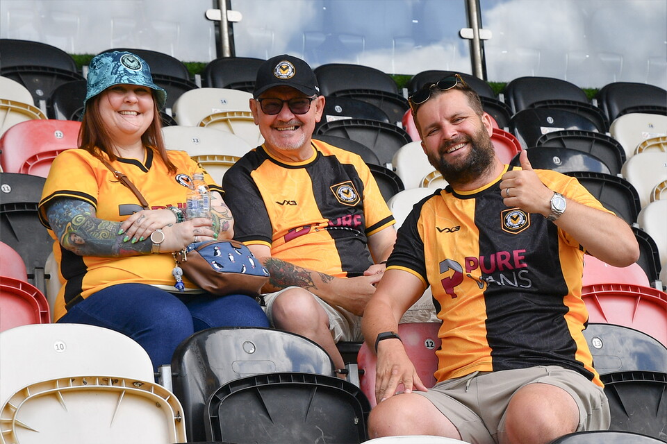 Fan-Gallery-Notts-County-23