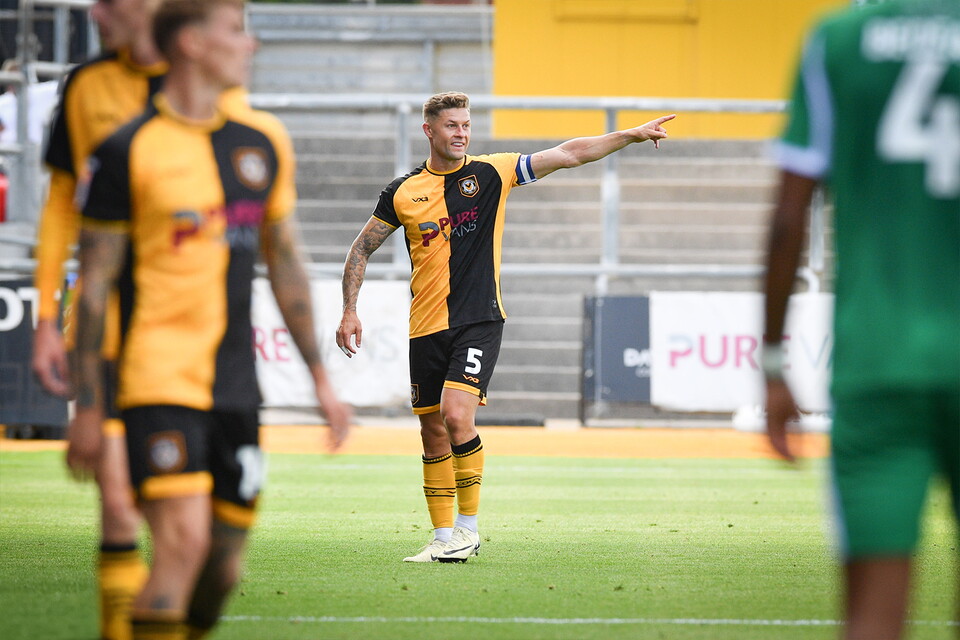 Match-Gallery-Newport-Notts-County-13