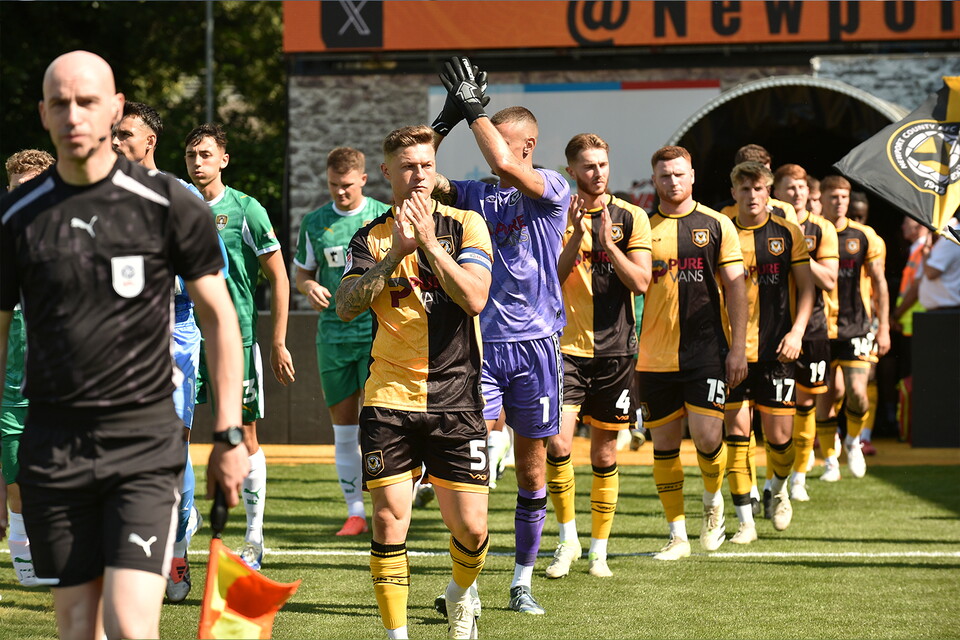 Match-Gallery-Newport-Notts-County-2