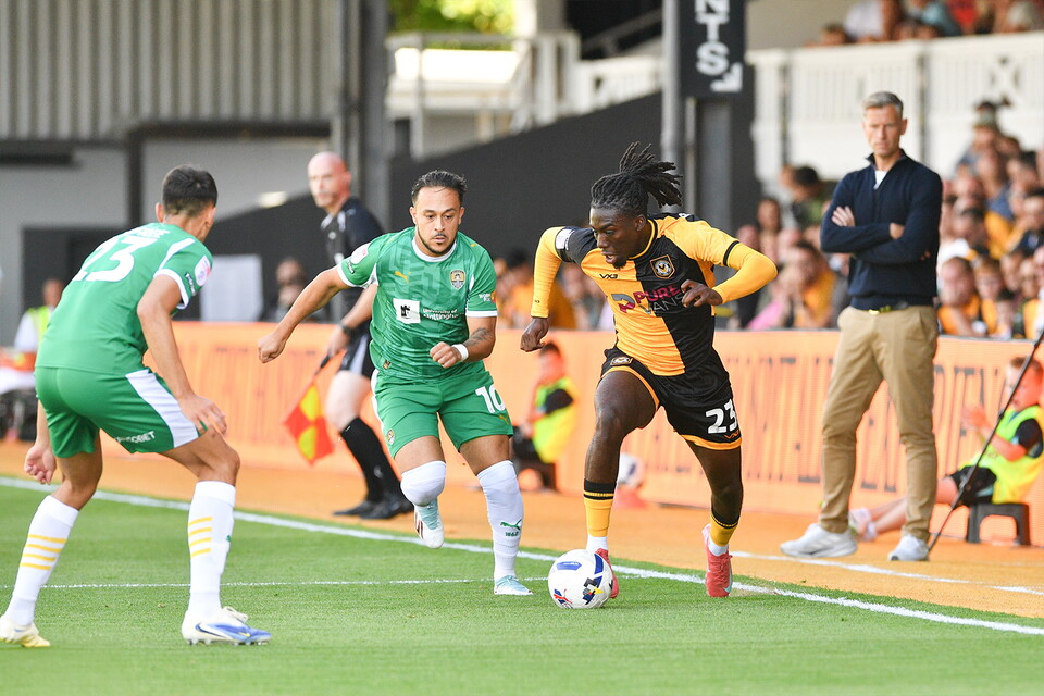 Match-Gallery-Newport-Notts-County-5