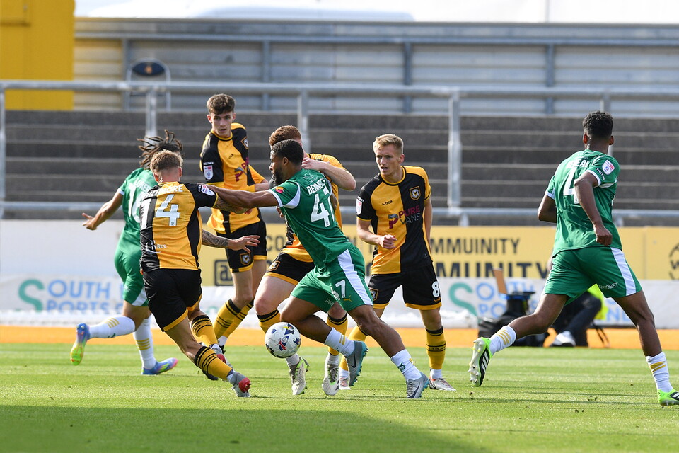 Match-Gallery-Newport-Notts-County-9