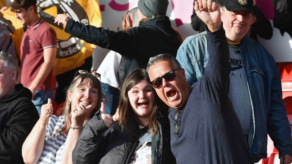 Fan Gallery Acc Away