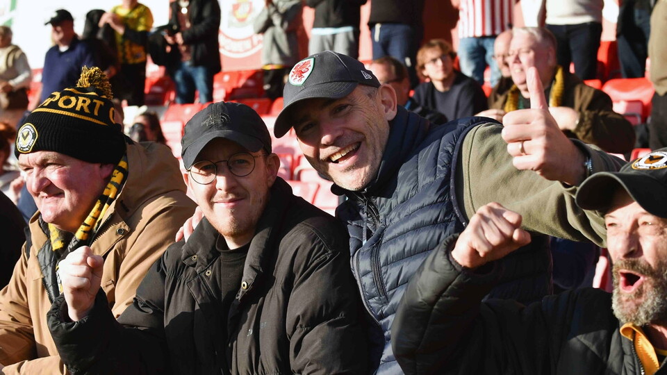 Fan Gallery Acc Away