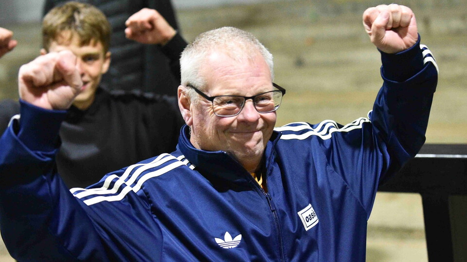 Fan Gallery Gillingham FA CUP