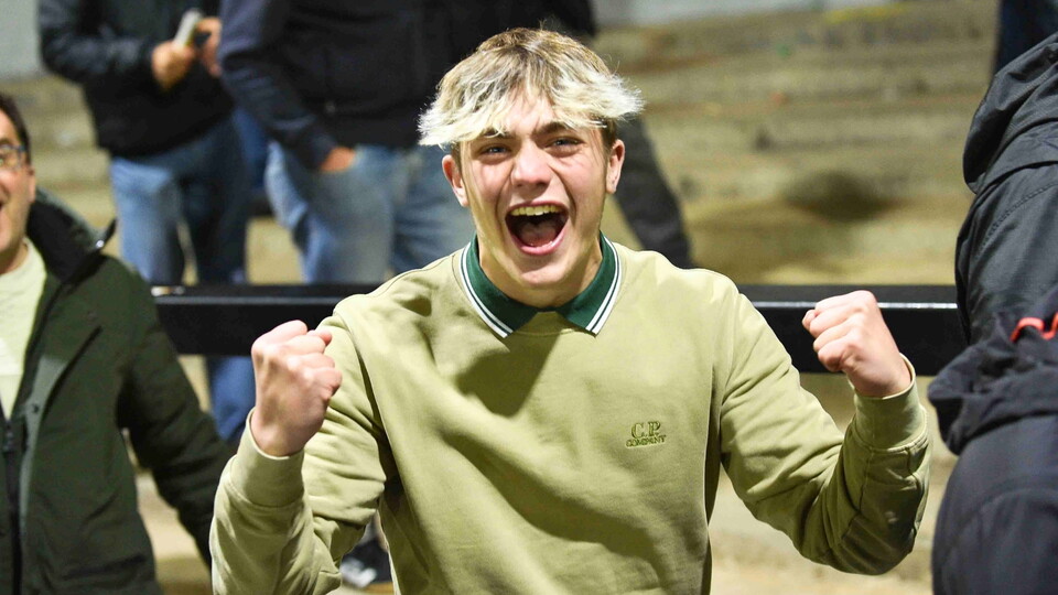 Fan Gallery Gillingham FA CUP