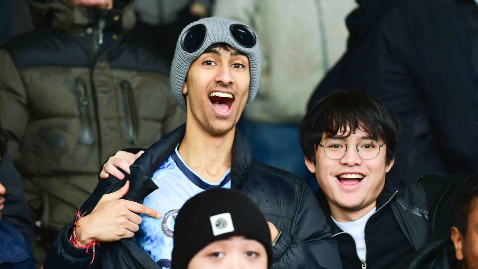 Fan Gallery Grimsby H