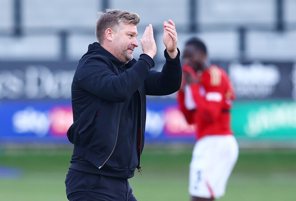 Karl Robinson