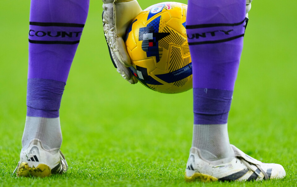Jordan Wright preparing for a goal-kick.