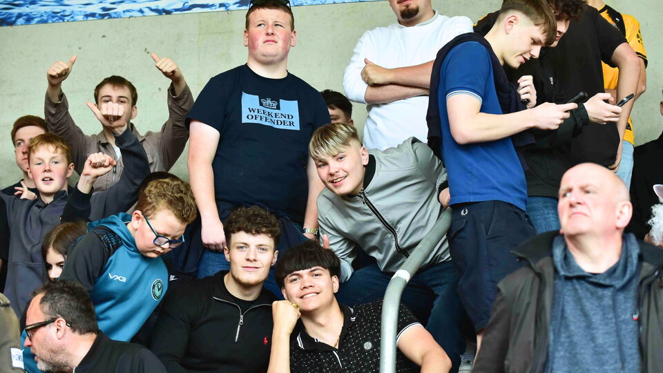 fan gallery | Cheltenham (A)