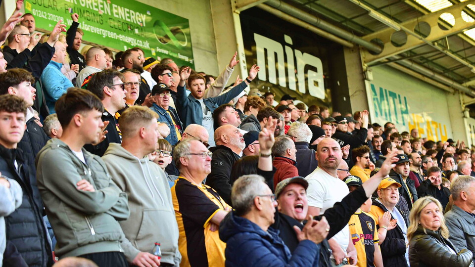 fan gallery | Cheltenham (A)