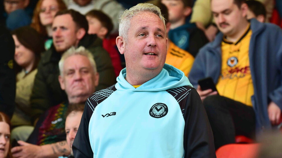 fan gallery | Cheltenham (A)