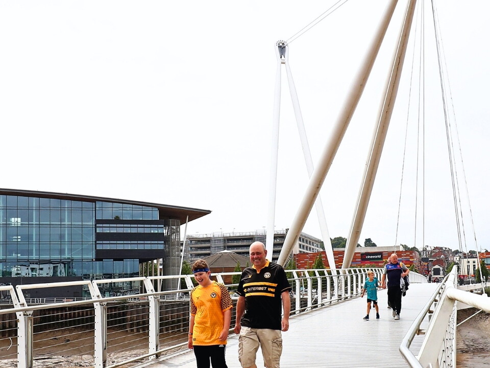 fans walk to stadium